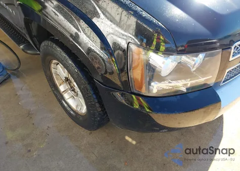 2008 Chevrolet Suburban 1500 Lt from USA, damaged, VIN 3GNFK16318G263446